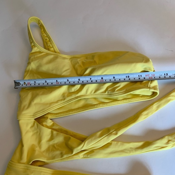Abercrombie & Fitch one piece shoulder tie side swimsuit,  yellow size small - Picture 9 of 10